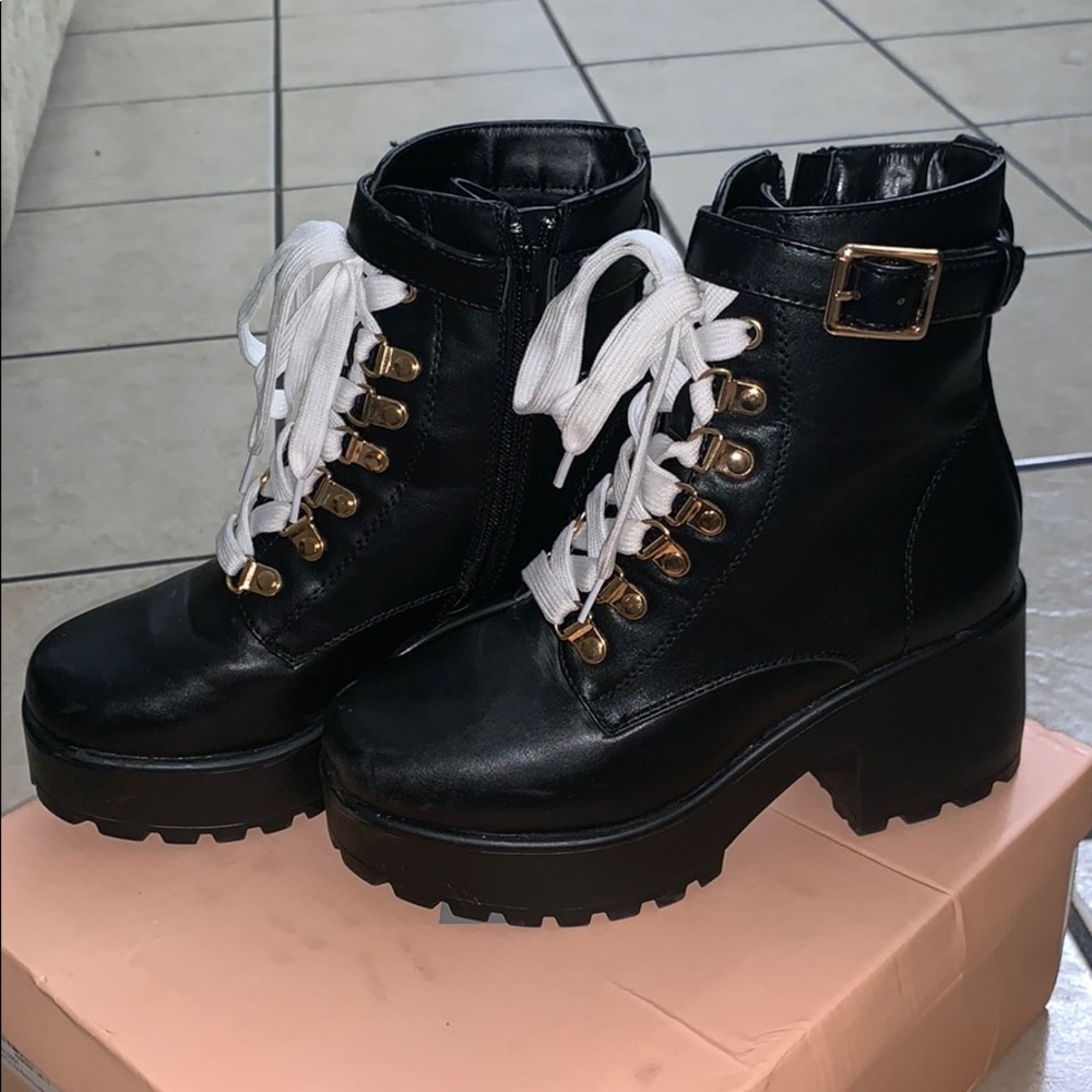 Black laced platform boots